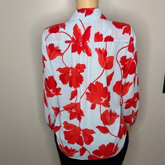 Ann Taylor Medium Petite Red Floral Lightweight Work or Casual Blouse - Picture 8 of 15